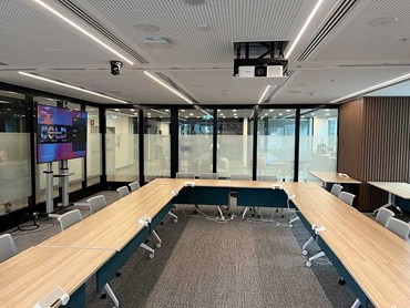 HPE has installed two Bildspec operable walls at their Sydney office